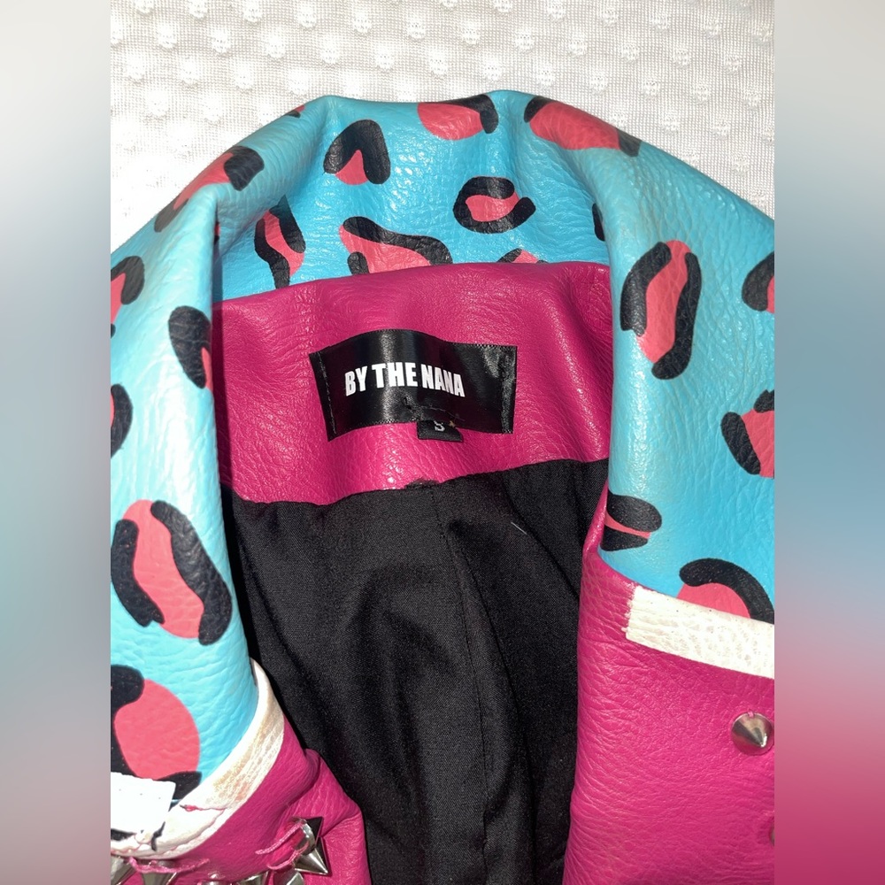 Jacket - Picture 3 of 3